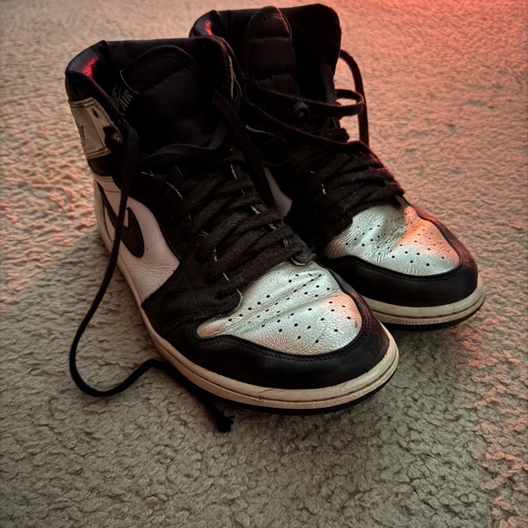 Nike Air Jordan 1 Silver Toe 9.5w READ DESCRIPTION! - Picture 2 of 5